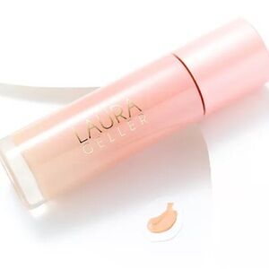 Laura Geller Balance-N-Glow Liquid‎ Foundation